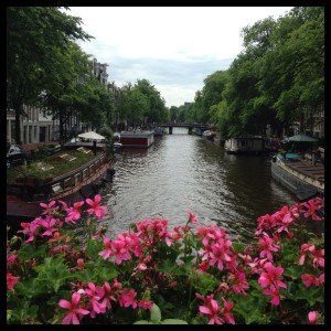 amsterdam running canal luciapascual